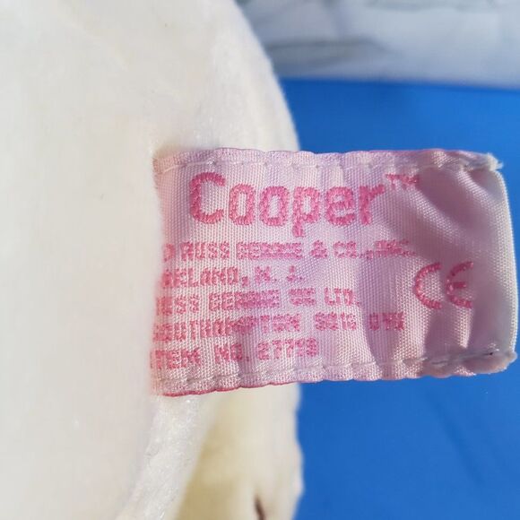 Adorable Vintage Russ Berrie White Rabbit 8" Plush Stuffed Animal Pink Tag - Picture 7 of 11